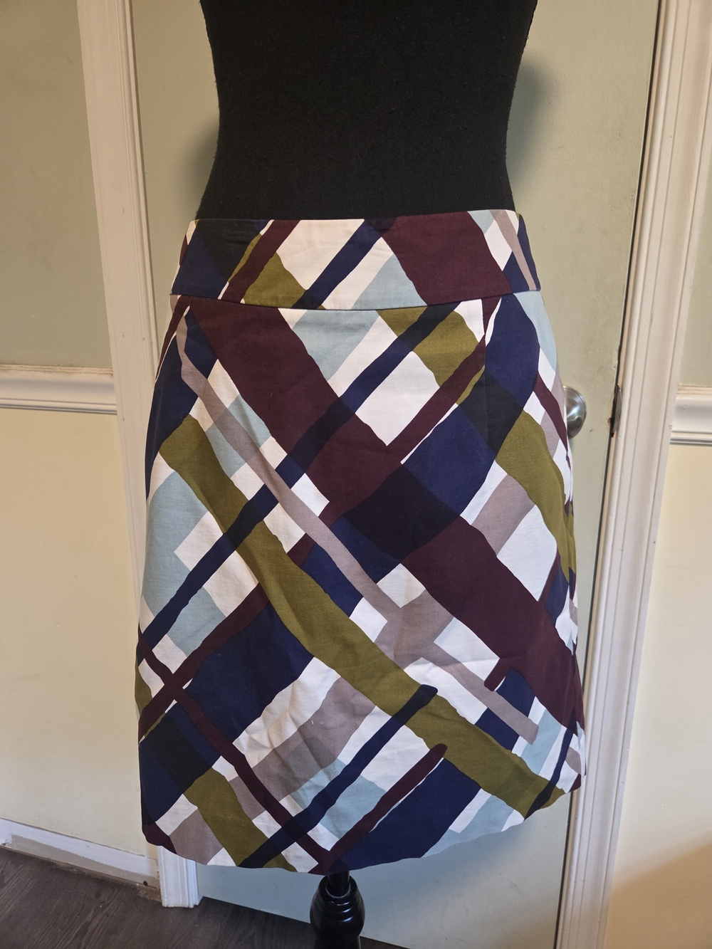 Merona Plaid Pencil Skirt in Burgundy, Navy & Olive